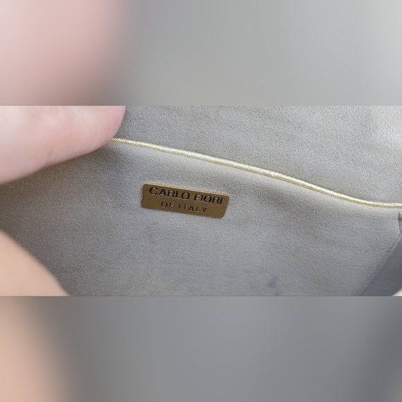 Beautiful Carlo Fiori Vintage Italian Cream and Tan Clutch - Picture 7 of 8